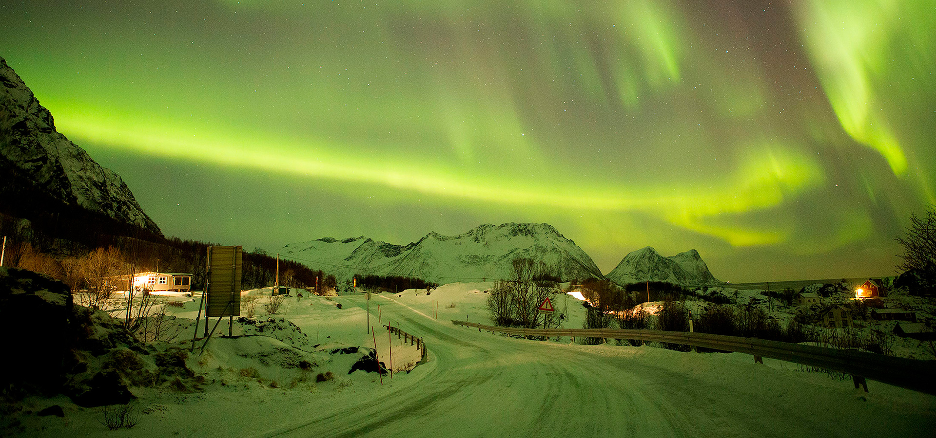 As auroras são um assunto vasto e apaixonante e nós conversamos muito sobre elas durante a viagem, abordando o fenômeno pela ótica científica, histórica e folclórica